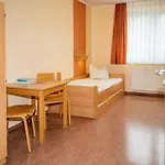 Djh - Jugendgaestehaus * Drezda