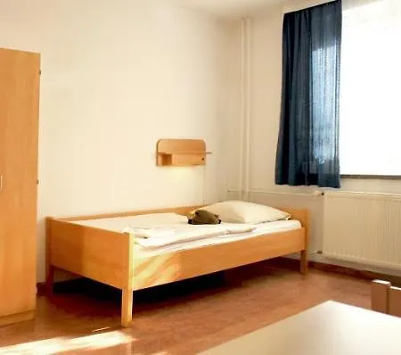 Djh - Jugendgaestehaus Hostel