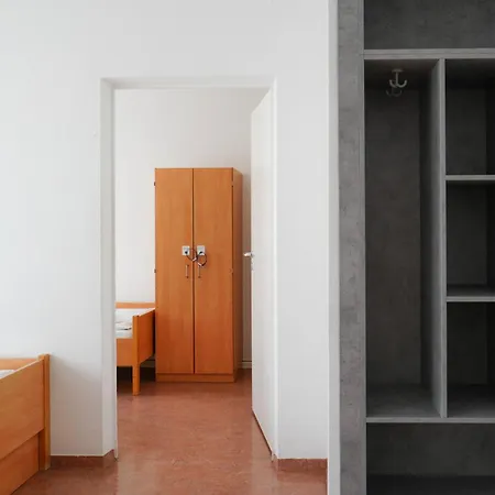 Hostel Djh - Jugendgaestehaus Dresden