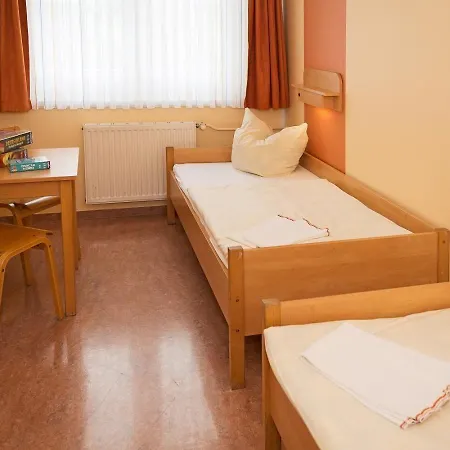 Djh - Jugendgaestehaus Vandrarhem