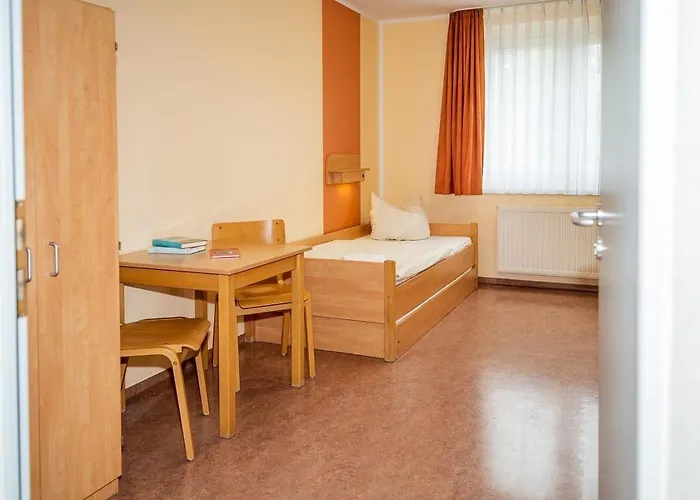 Djh - Jugendgaestehaus * Dresda